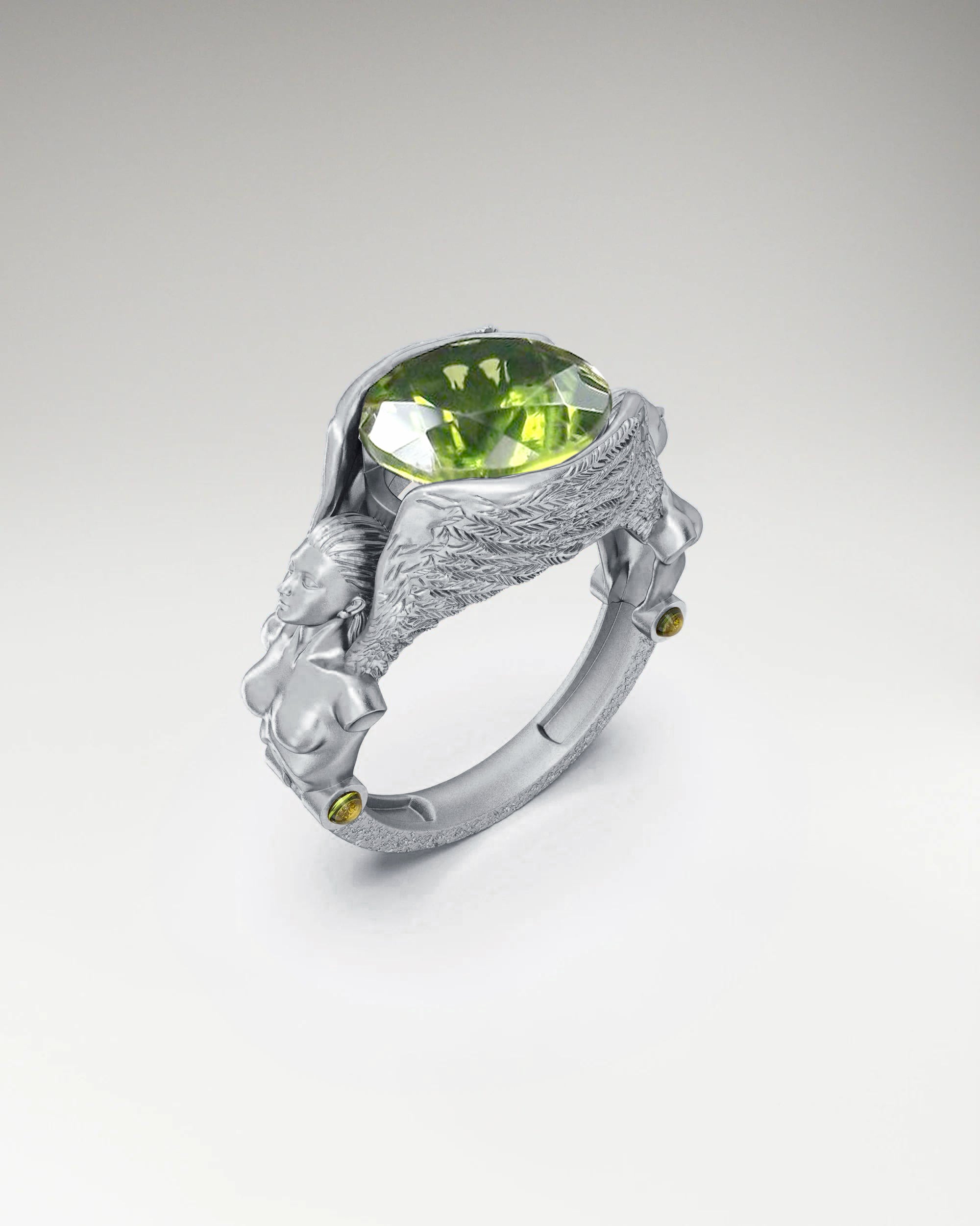 Great Angel Ring In Gold With Peridot