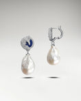 Charger l'image dans la visionneuse de la galerie, Horse Sculpture Dangle Earrings In Sterling Silver With Baroque Pearl
