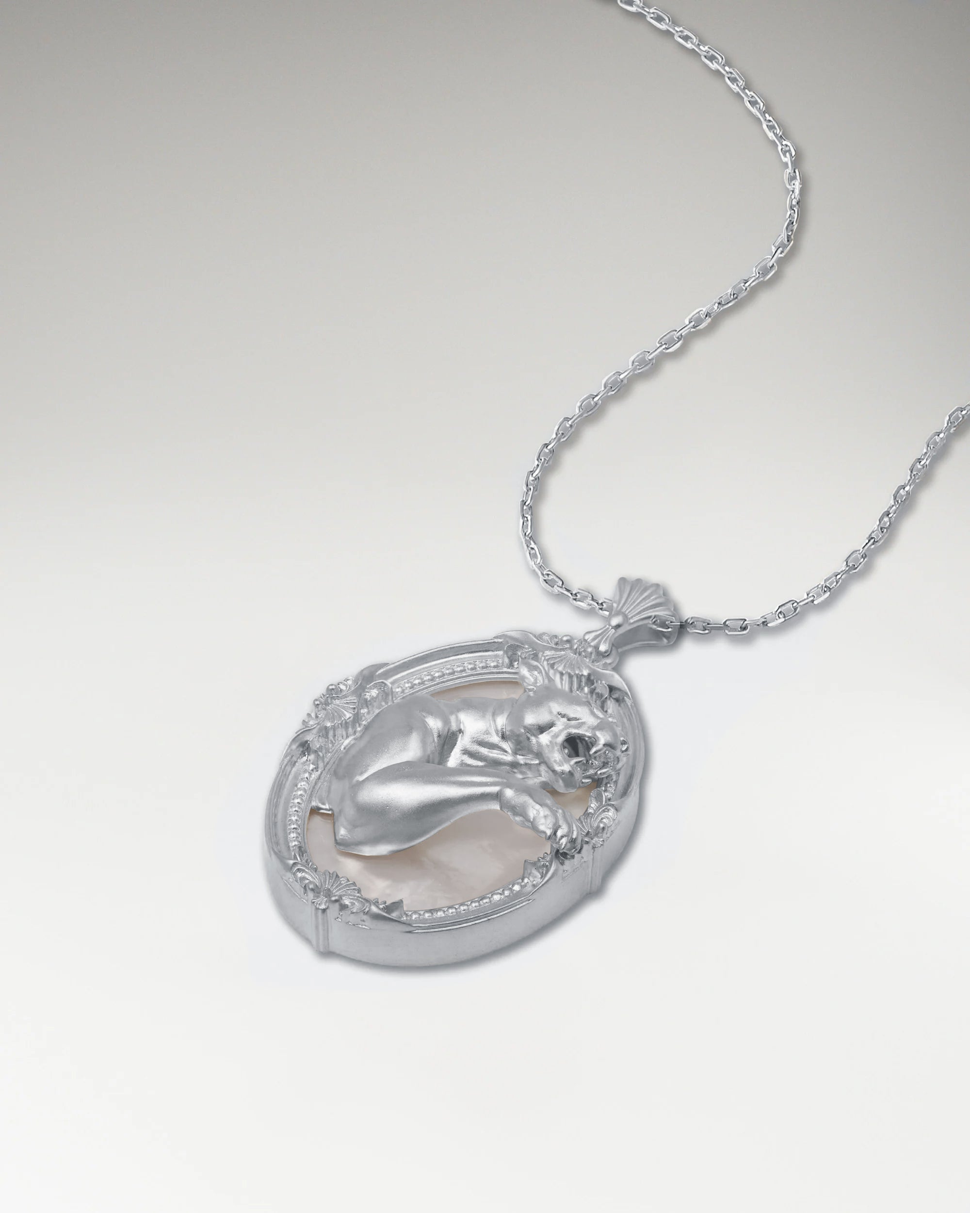 Savanna Spirit Pendant In Sterling Silver With Nacre